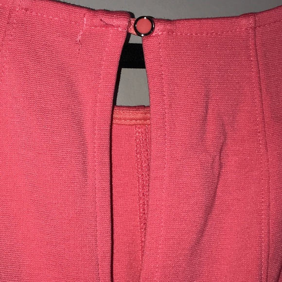 Monteau Los Angeles -Coral Dress in Coral. Size 2X - Picture 3 of 4